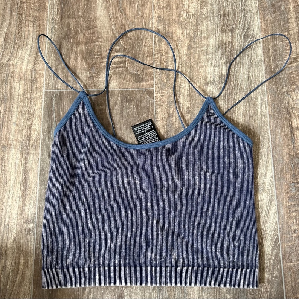 Pink Victoria’s Secret Women’s Seamless Strapy Tank Size Small